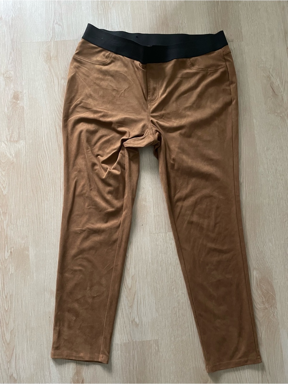 INC International Concepts Size 16 Faux Suede Stretch skinny pants women’s